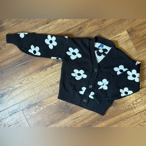 Old Navy Black and White Floral Sweater